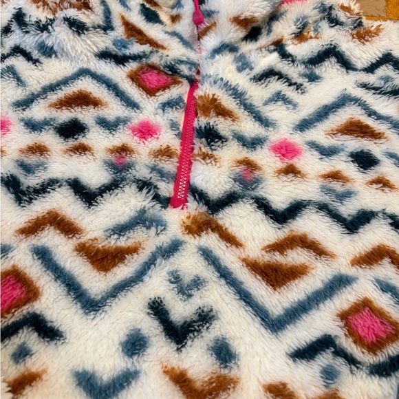 Eddie Bauer Multicolor Geometric Cowl Sweater. - Picture 9 of 15